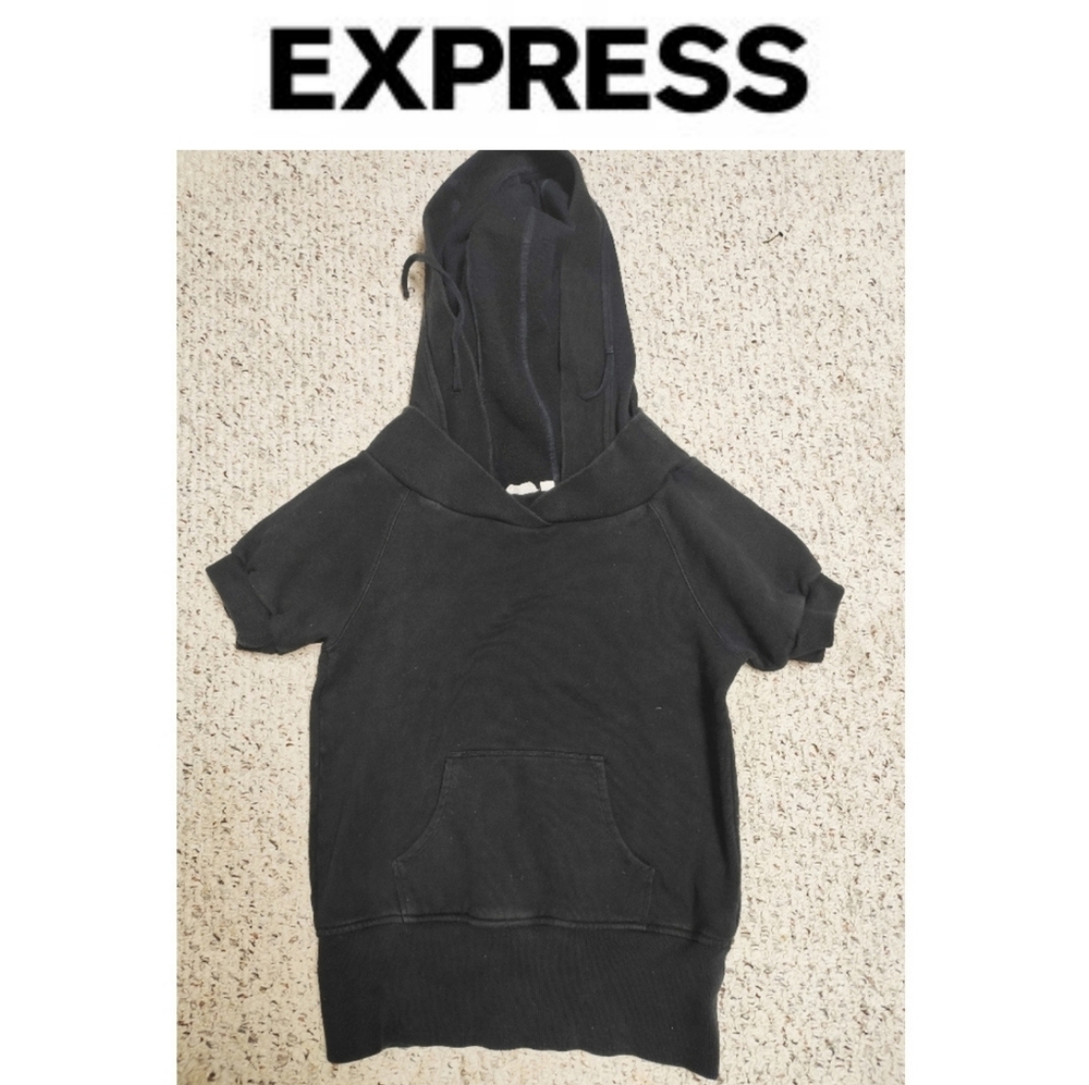 2000s short sleeve Express hoodie